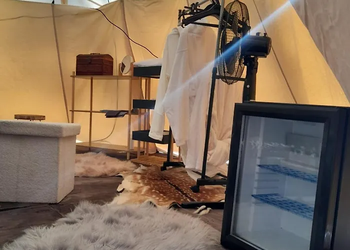 Zew Natury Luksusowy namiot *